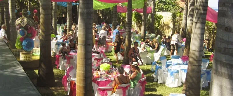 Mujeres a Mujeres Fashion Show